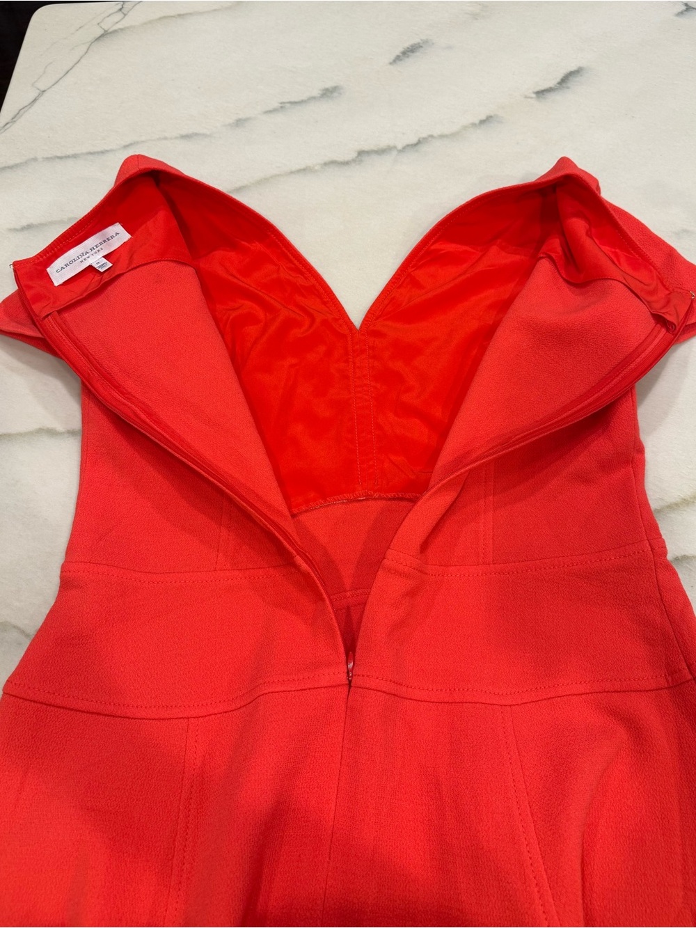 Carolina Herrera Dress Size 14 Red Wool V Neck Short Sleeve Italy - Picture 8 of 9